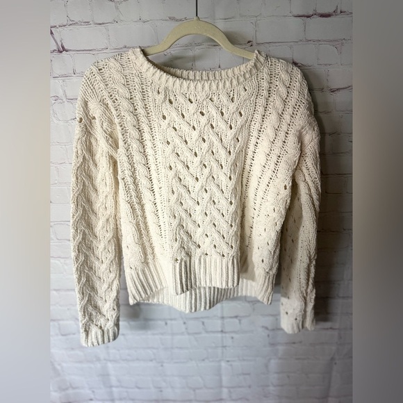 Aeropostale Cream Cable Knit Sweater XS | Cozy Hygge Winter Knit Pullover - Picture 2 of 5